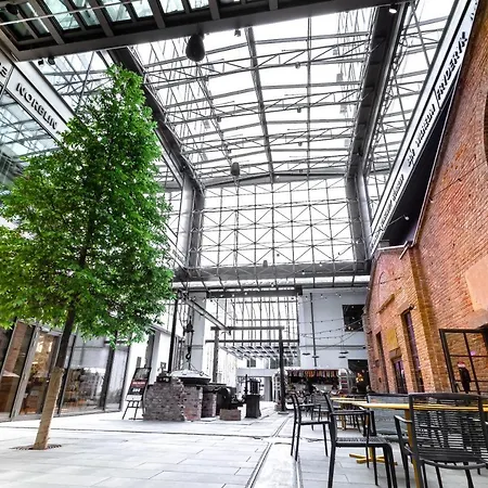 Clicktheflat Norblin Factory Ostello